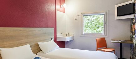 HotelF1 Dole Jura Room
