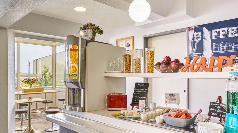 <b>Ibis Budget Santeny Restaurant</b>. Images powered by <a href="https://iceportal.shijigroup.com/" title="IcePortal" target="_blank">IcePortal</a>.