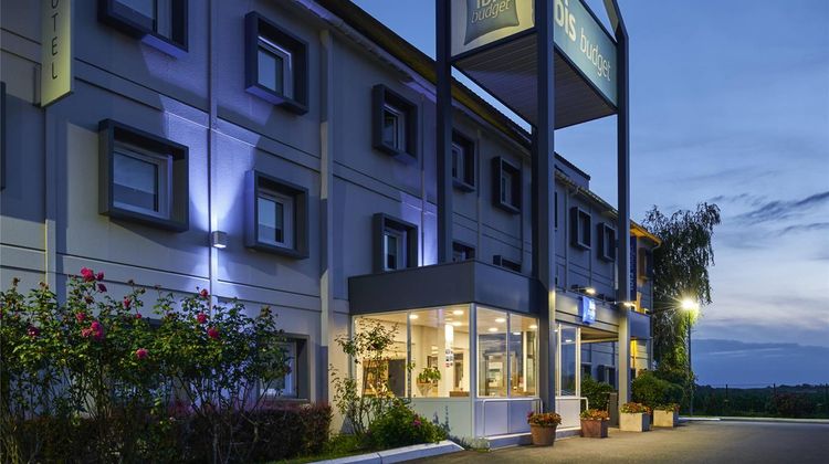 Ibis Budget Santeny Exterior