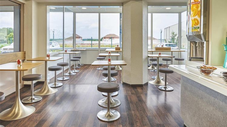 Ibis Budget Santeny Exterior