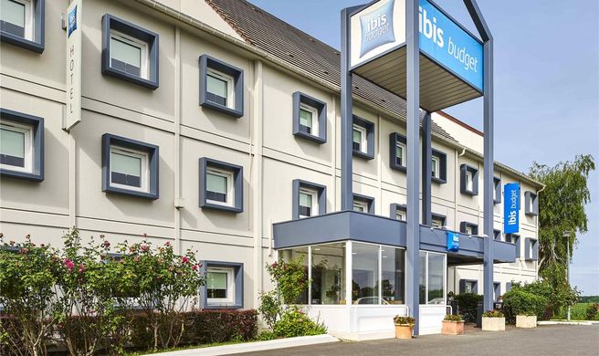 Ibis Budget Santeny Exterior