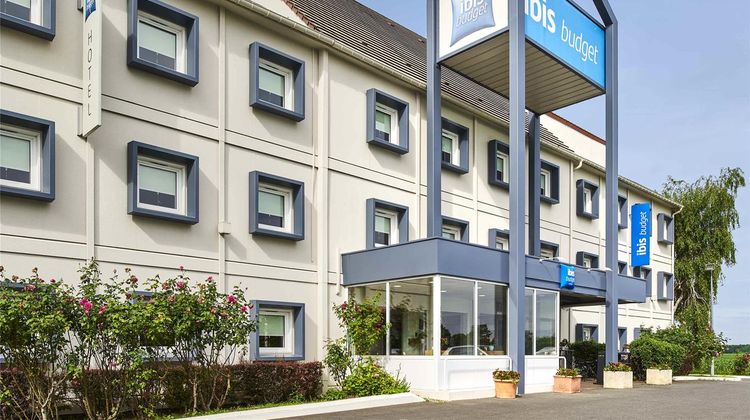 Ibis Budget Santeny Exterior