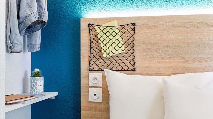 HotelF1 Annemasse Room