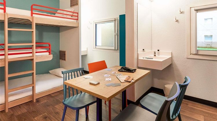 HotelF1 Thonon les Bains Est Room