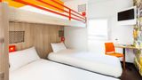 HotelF1 Vannes Room