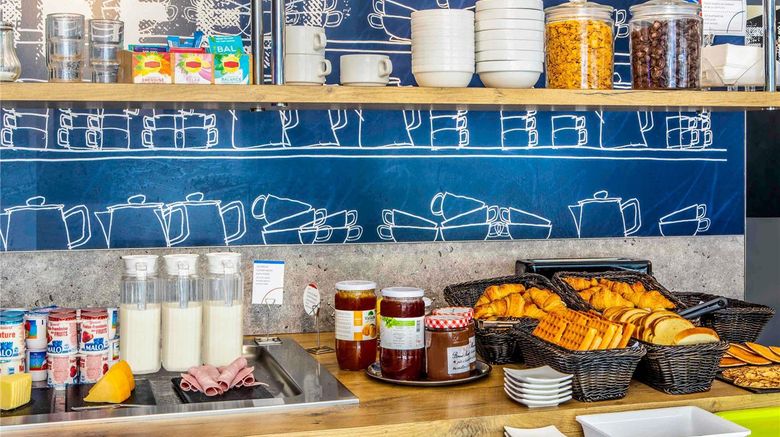 <b>Ibis Budget Marne La Vallee Restaurant</b>. Images powered by <a href="https://iceportal.shijigroup.com/" title="IcePortal" target="_blank">IcePortal</a>.