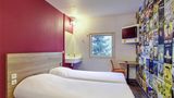 HotelF1 Coquelles Room