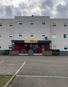 HotelF1 Verdun Hotel