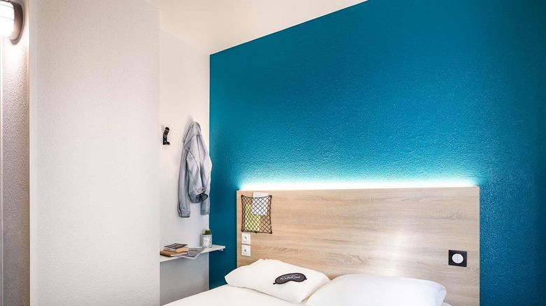 <b>HotelF1 Moret Fontainebleau Room</b>. Images powered by <a href="https://iceportal.shijigroup.com/" title="IcePortal" target="_blank">IcePortal</a>.