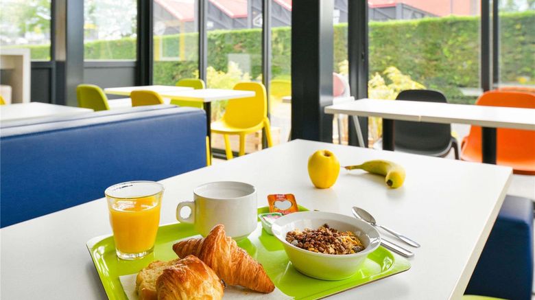 <b>Ibis Budget Clermont Ferrand Sud Aubiere Restaurant</b>. Images powered by <a href="https://iceportal.shijigroup.com/" title="IcePortal" target="_blank">IcePortal</a>.
