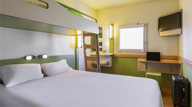 <b>Ibis Budget St Gratien - Enghien-les-Bains Room</b>. Images powered by <a href="https://iceportal.shijigroup.com/" title="IcePortal" target="_blank">IcePortal</a>.