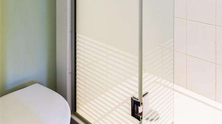 <b>Ibis Budget St Gratien - Enghien-les-Bains Room</b>. Images powered by <a href="https://iceportal.shijigroup.com/" title="IcePortal" target="_blank">IcePortal</a>.