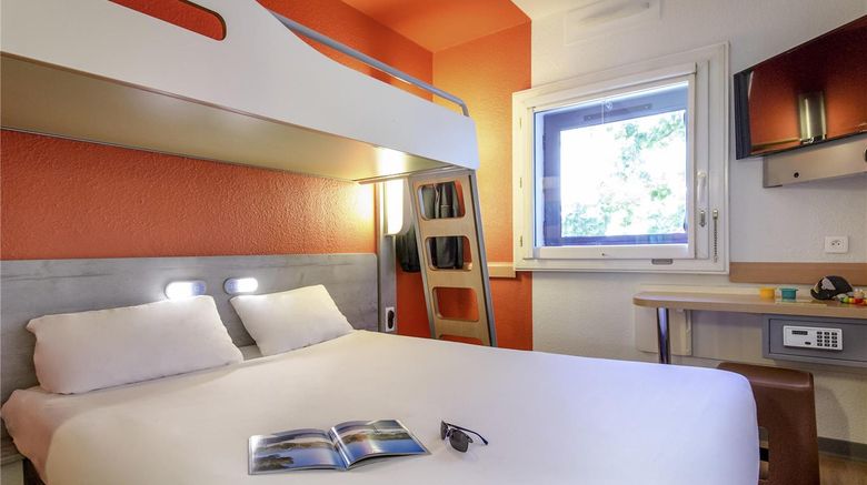 <b>Ibis Budget Marseille Timone Room</b>. Images powered by <a href="https://iceportal.shijigroup.com/" title="IcePortal" target="_blank">IcePortal</a>.