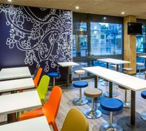 Ibis Budget Marseille Timone Exterior