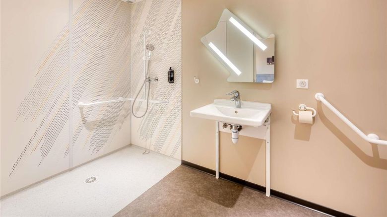 <b>Ibis Budget Versailles Trappes Room</b>. Images powered by <a href="https://iceportal.shijigroup.com/" title="IcePortal" target="_blank">IcePortal</a>.