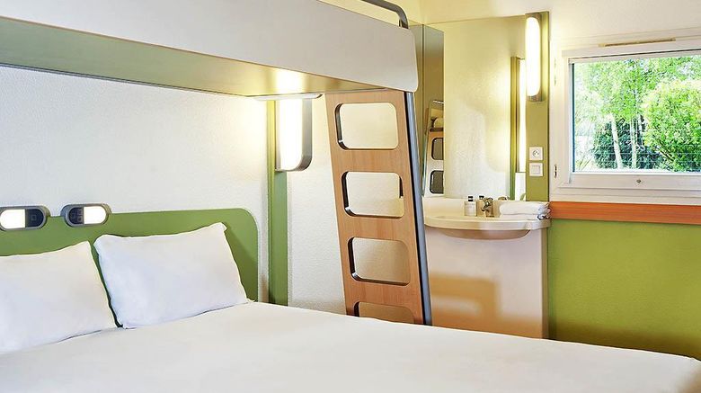 <b>Ibis Budget Versailles Trappes Room</b>. Images powered by <a href="https://iceportal.shijigroup.com/" title="IcePortal" target="_blank">IcePortal</a>.