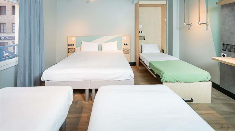 <b>Ibis Budget Lyon Caluire Room</b>. Images powered by <a href="https://iceportal.shijigroup.com/" title="IcePortal" target="_blank">IcePortal</a>.