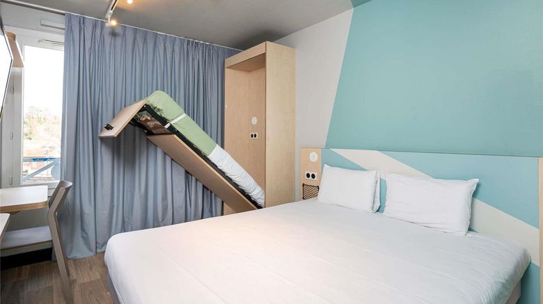 <b>Ibis Budget Lyon Caluire Room</b>. Images powered by <a href="https://iceportal.shijigroup.com/" title="IcePortal" target="_blank">IcePortal</a>.