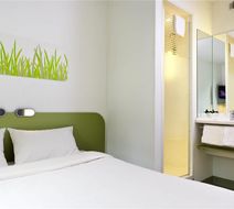 Ibis Budget Marne La Vallee Room