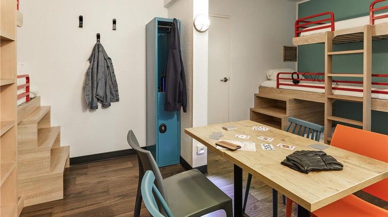 <b>HotelF1 Paris Porte De Montmartre Room</b>. Images powered by <a href="https://iceportal.shijigroup.com/" title="IcePortal" target="_blank">IcePortal</a>.