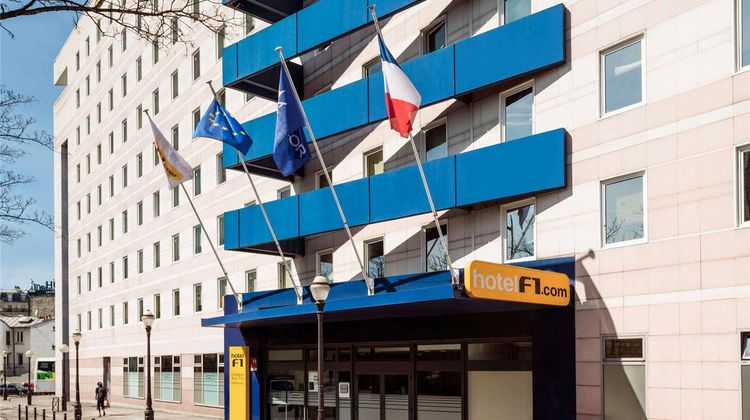 HotelF1 Paris Porte De Montmartre Exterior