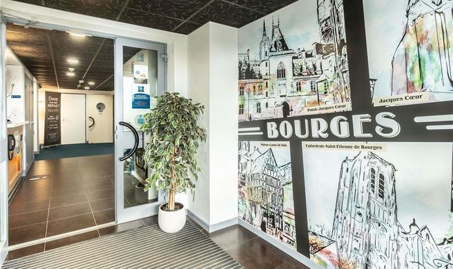 Ibis Budget Bourges Exterior