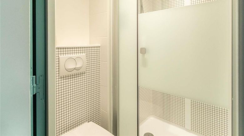 <b>Ibis Budget Bourges Room</b>. Images powered by <a href="https://iceportal.shijigroup.com/" title="IcePortal" target="_blank">IcePortal</a>.