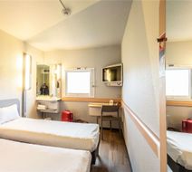 Ibis Budget Bourges Exterior
