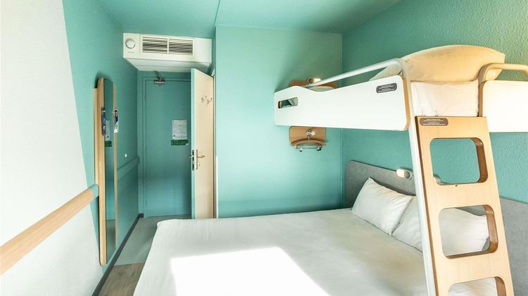 Ibis Budget Bourges Room