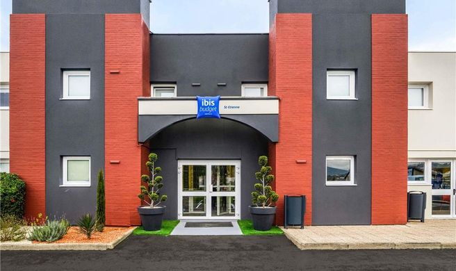 Ibis Budget Saint-Etienne Exterior