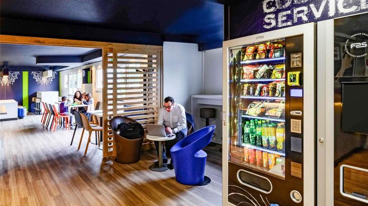 Ibis Budget Saint-Etienne Exterior