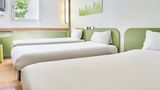 Ibis Budget Versailles Forum Room