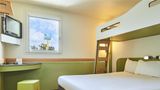 Ibis Budget Versailles Forum Room