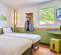 Ibis Budget Versailles Forum Exterior