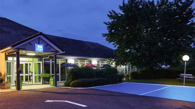 Ibis Budget Versailles Forum Exterior
