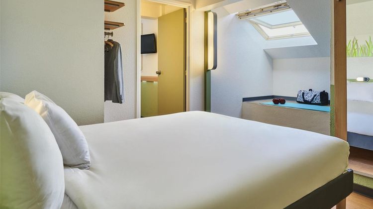 Ibis Budget Versailles Forum Room