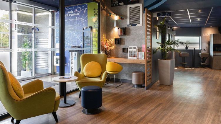 Ibis Budget Paris Porte d'Orleans Exterior