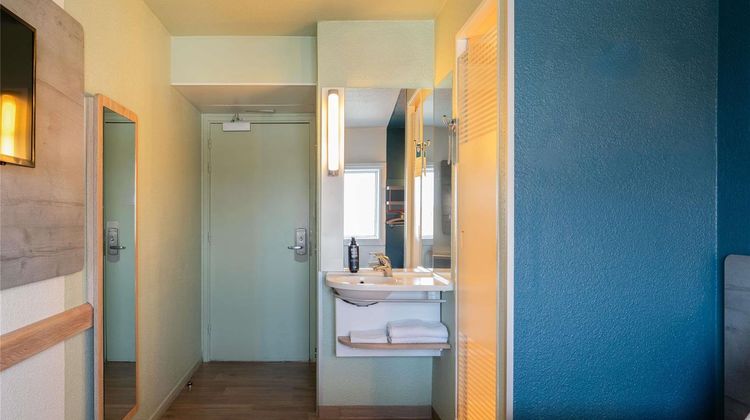 Ibis Budget Paris Porte d'Orleans Room