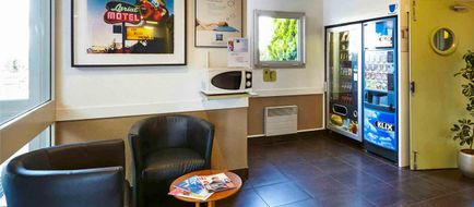 Ibis Budget Chartres Exterior
