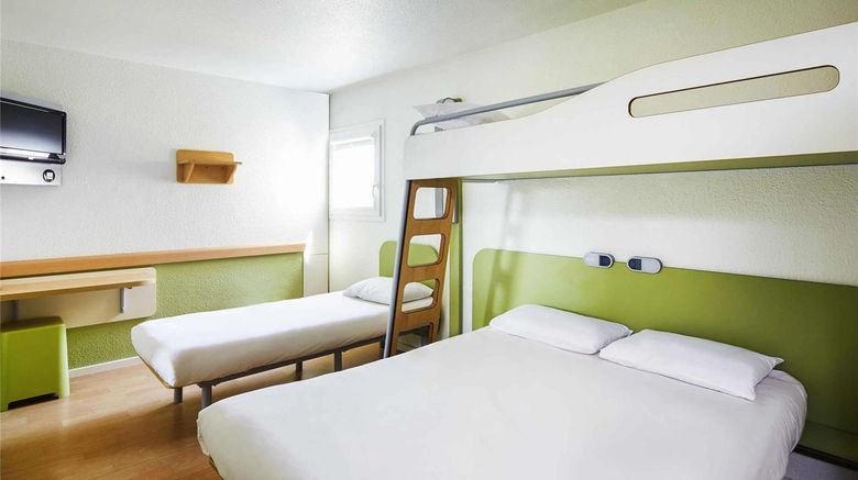 <b>Ibis Budget Chartres Room</b>. Images powered by <a href="https://iceportal.shijigroup.com/" title="IcePortal" target="_blank">IcePortal</a>.
