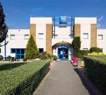 Ibis Budget Chartres Exterior