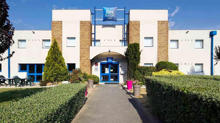 Ibis Budget Chartres Exterior