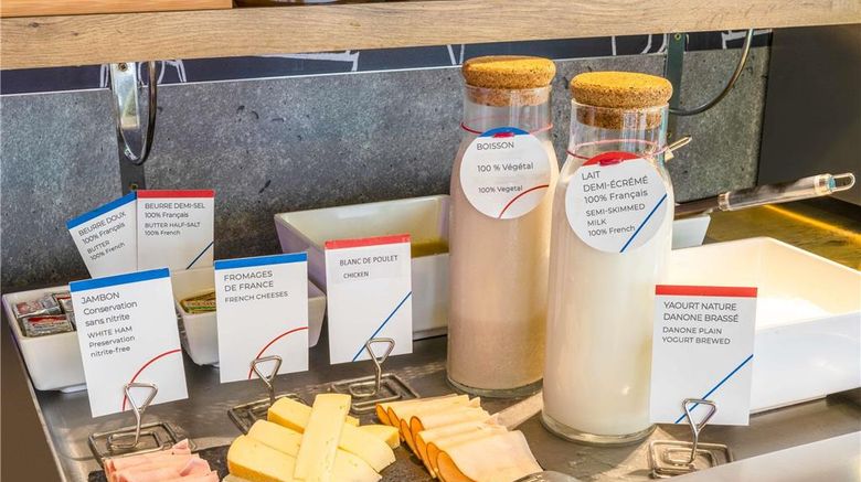 <b>Ibis Budget Compiegne Centre Restaurant</b>. Images powered by <a href="https://iceportal.shijigroup.com/" title="IcePortal" target="_blank">IcePortal</a>.