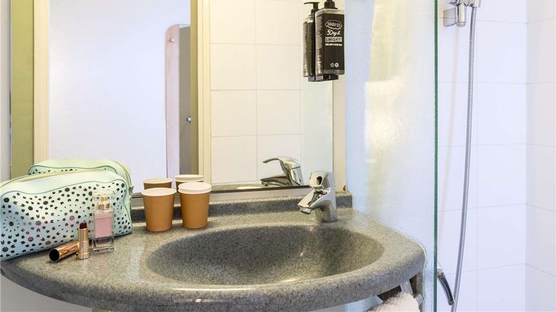 <b>Ibis Budget Compiegne Centre Room</b>. Images powered by <a href="https://iceportal.shijigroup.com/" title="IcePortal" target="_blank">IcePortal</a>.