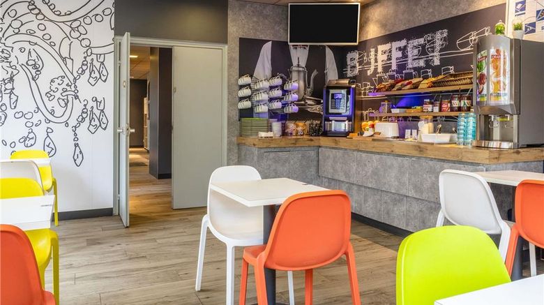 <b>Ibis Budget Compiegne Centre Exterior</b>. Images powered by <a href="https://iceportal.shijigroup.com/" title="IcePortal" target="_blank">IcePortal</a>.