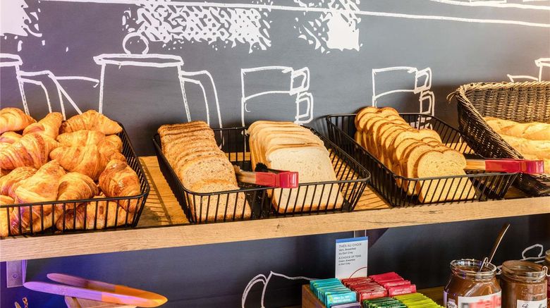 <b>Ibis Budget Compiegne Centre Restaurant</b>. Images powered by <a href="https://iceportal.shijigroup.com/" title="IcePortal" target="_blank">IcePortal</a>.