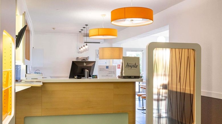 <b>Ibis Budget Narbonne Sud Exterior</b>. Images powered by <a href="https://iceportal.shijigroup.com/" title="IcePortal" target="_blank">IcePortal</a>.