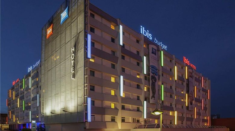<b>Ibis Budget Paris Porte de Bagnolet Exterior</b>. Images powered by <a href="https://iceportal.shijigroup.com/" title="IcePortal" target="_blank">IcePortal</a>.