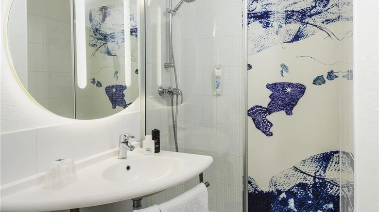 <b>Ibis Budget Paris Porte De Bercy Room</b>. Images powered by <a href="https://iceportal.shijigroup.com/" title="IcePortal" target="_blank">IcePortal</a>.