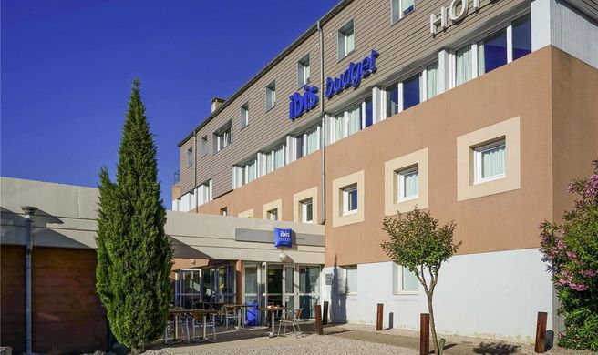 Ibis Budget Aubenas Exterior